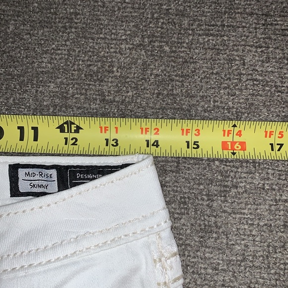 Miss Me Jeans - Picture 8 of 10